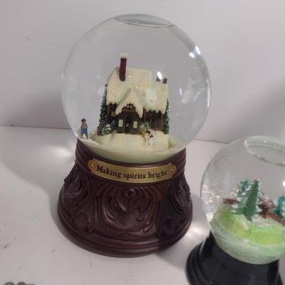 Holiday Themed Home Decor- Snow Globes (Decor #3)