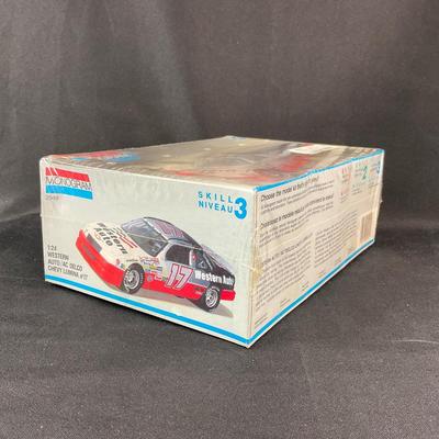 Sale Photo Thumbnail #364