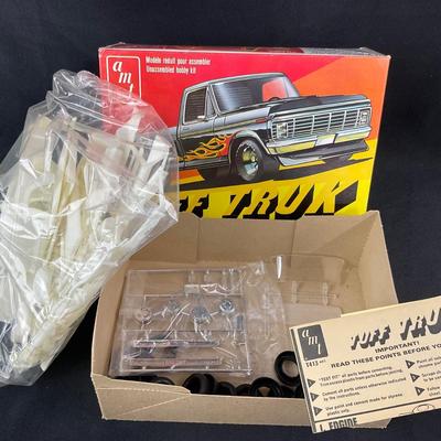 Sale Photo Thumbnail #373