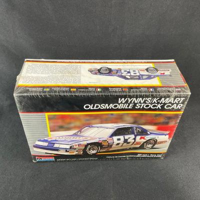 Sale Photo Thumbnail #381