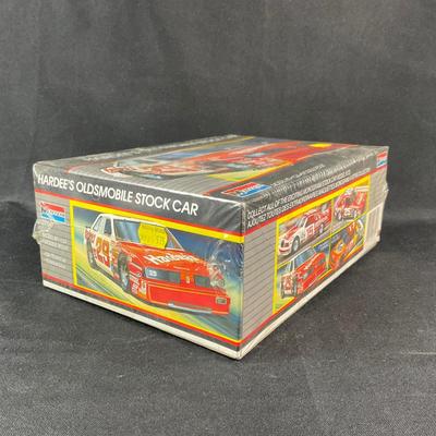 Sale Photo Thumbnail #392