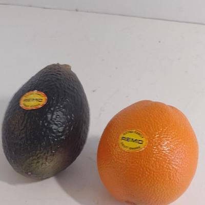 Remo Finest Fruit Maracas- Orange and Avocado