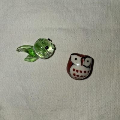Sale Photo Thumbnail #105: Blown glass fishy & gorgeous hand created owl. Both are adorable & about the size of a penny, as shown