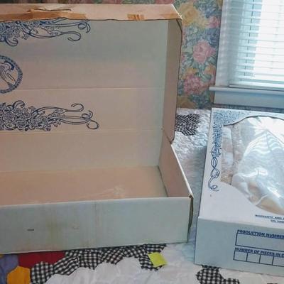 Sale Photo Thumbnail #154: Size 8 two piece gown. Dress with removable train. Gorgeous,  preserved after 1 wear & in excellent condition.  Michelangelo Gown, original price $2999

You can make arrangements to come in & try gowns on. Please message for appointments