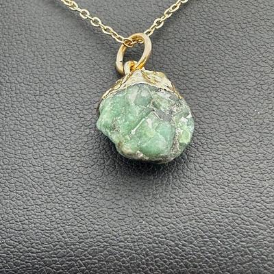 Necklace  925 Silver-Tone, Gold-Plated Natural Raw Green Emerald  Gemstone