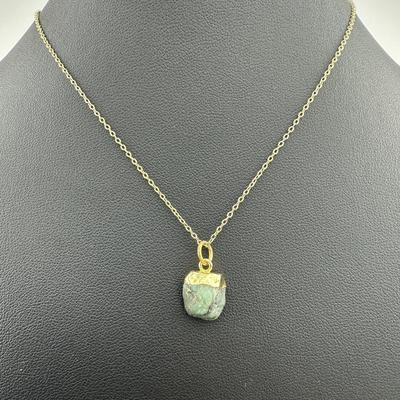 Necklace  925 Silver-Tone, Gold-Plated Natural Raw Green Emerald  Gemstone