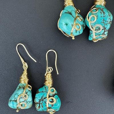 Synthetic Turquoise Necklace And Earring Set Lot