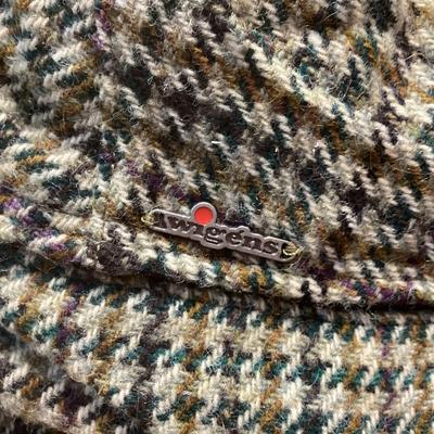 Sale Photo Thumbnail #395