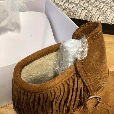 seventh avenue size 7w tan fringe ankle boots
