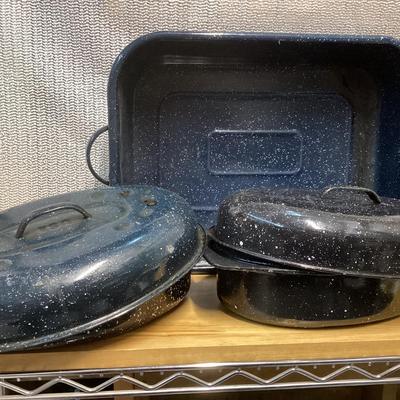 mixed lot of enamel coated cookware