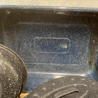 mixed lot of enamel coated cookware