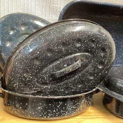 mixed lot of enamel coated cookware
