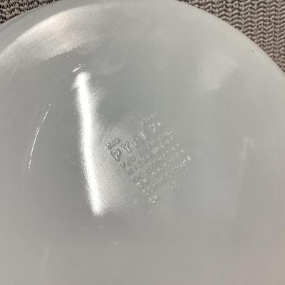 baking dishes and pie plate