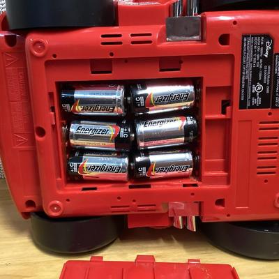  Disney Pixar Cars Lightning McQueen CD player and AM/FM boombox radio.  No cord- works with batteries