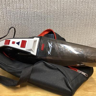 portable handheld vacuum