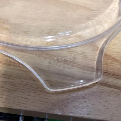 various lids and glass baking pieces
