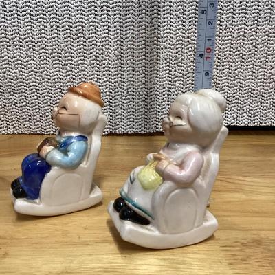 Vintage grandma and grandpa couple seated in rocking chairs salt and pepper shakers