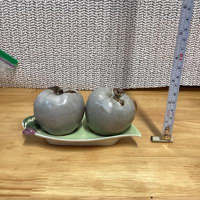 Ceramic apple salt and pepper shakers with leaf tray
