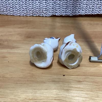 vintage Japanese ceramic Siamese cat salt and pepper shakers