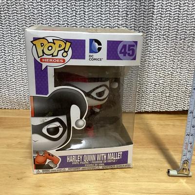 Funko pop! Heroes DC Comics Harley Quinn with Mallet #45 vinyl figure