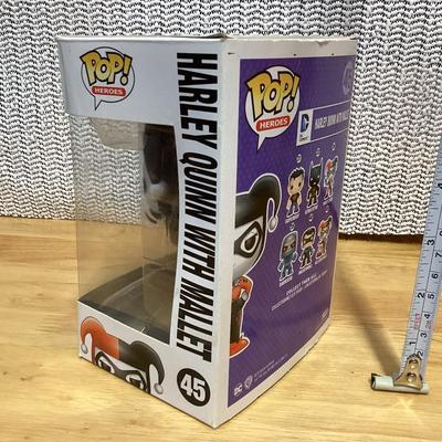 Funko pop! Heroes DC Comics Harley Quinn with Mallet #45 vinyl figure