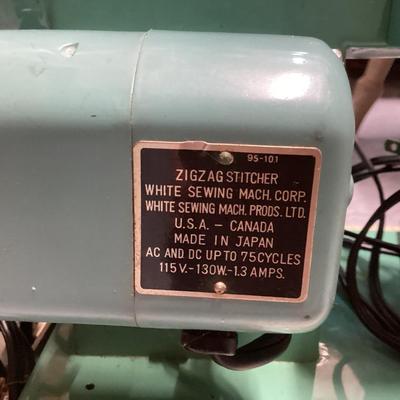 vintage White sewing machine - green, untested