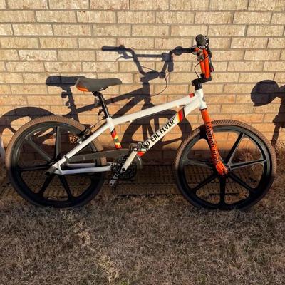 SE Bikes So Cal Flyer 24" BMX bike.
