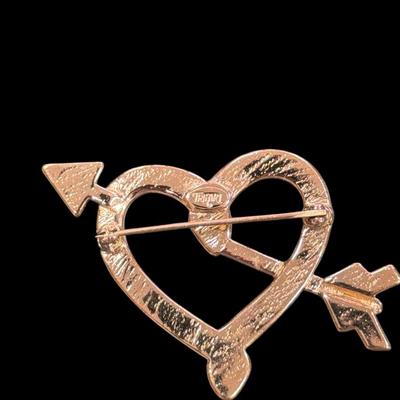 Sale Photo Thumbnail #44: Vintage Heart and Arrow Blue and Purple Enamel Brooch By Trifari