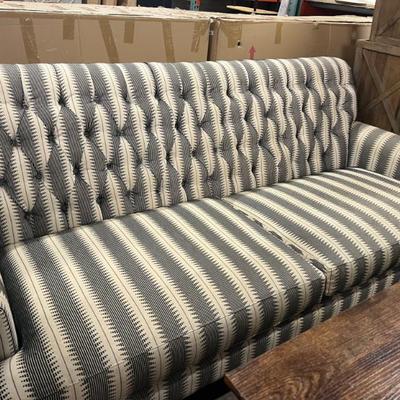 Sale Photo Thumbnail #102