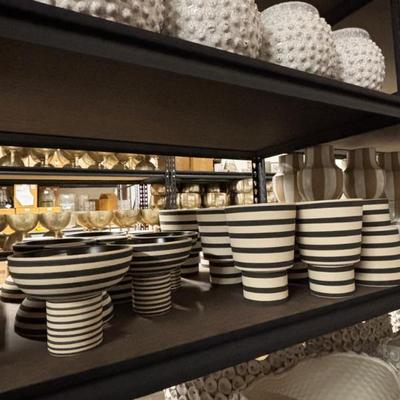 Sale Photo Thumbnail #320