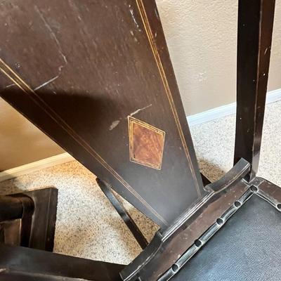 Lot 3 Vintage sewing rocking chair