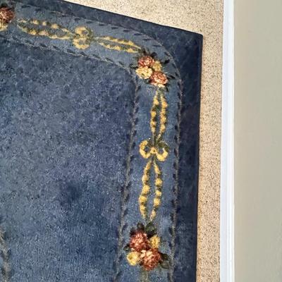 Lot 13 Matching area rugs