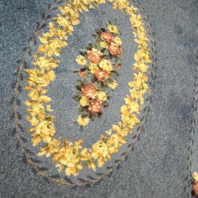 Lot 13 Matching area rugs