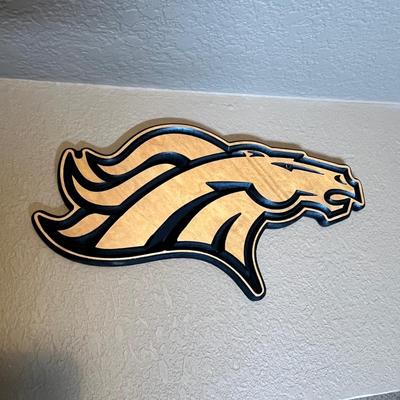 Lot 36 Broncos Wood plaque