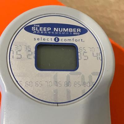 Lot 52 Vintage bed w/ Sleep Number mattress!