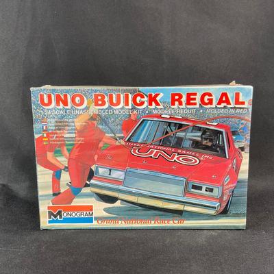 Sale Photo Thumbnail #402