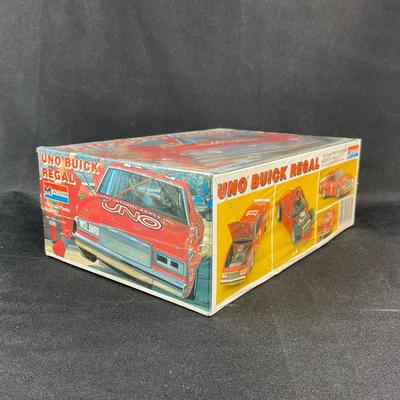 Sale Photo Thumbnail #404