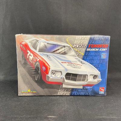 Sale Photo Thumbnail #417