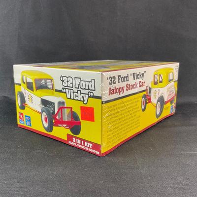 Sale Photo Thumbnail #486