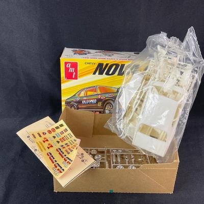 -94- 1:25 SCALE | Chevy Nova SS Pro Stocker Model Kit | Opened