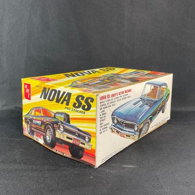 -94- 1:25 SCALE | Chevy Nova SS Pro Stocker Model Kit | Opened