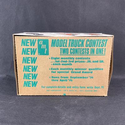 -94- 1:25 SCALE | Chevy Nova SS Pro Stocker Model Kit | Opened