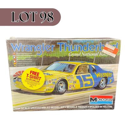 -98- 1:24 SCALE | Wrangler Thunderbird Model Kit | Sealed