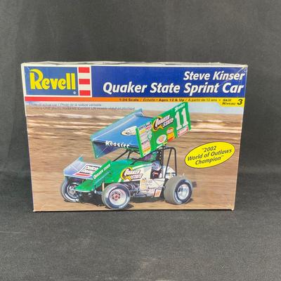 -99- 1:24 SCALE | Steve Kinser Quaker State Sprint Car Model Kit | Opened