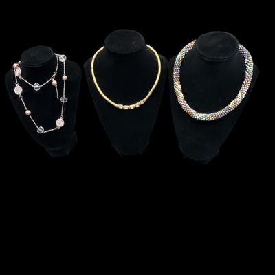 Sale Photo Thumbnail #173: Women's Fashion Necklaces