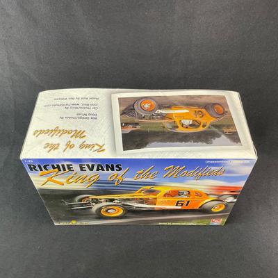 -101- 1:25 SCALE | Richie Evans King Of The Modifieds Model Kit | Opened