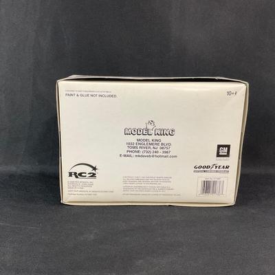 -101- 1:25 SCALE | Richie Evans King Of The Modifieds Model Kit | Opened