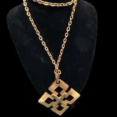 Sale Photo Thumbnail #199: Vintage Gold Toned Costume Jewelry Necklaces  Set of Three