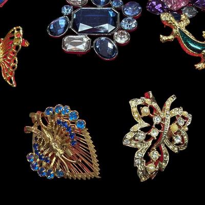 Sale Photo Thumbnail #220: Bless My Pink Heart at all the Brooches