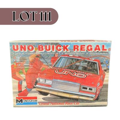 -111- 1:24 SCALE | Uno Buick Regal Model Kit | Sealed